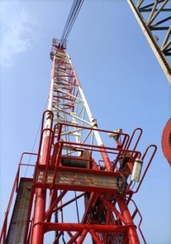 Crane structures / equipment support
